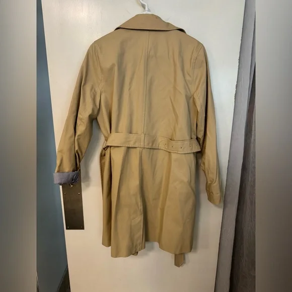 J. Crew classic belted lightweight trench - Picture 6 of 6